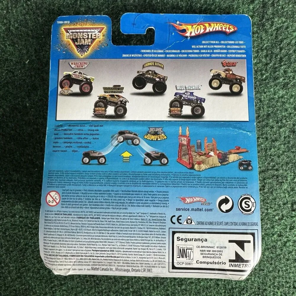 Maximum Destruction Hot Wheels Monster Jam Truck Flag Series Mud Trucks 12/75